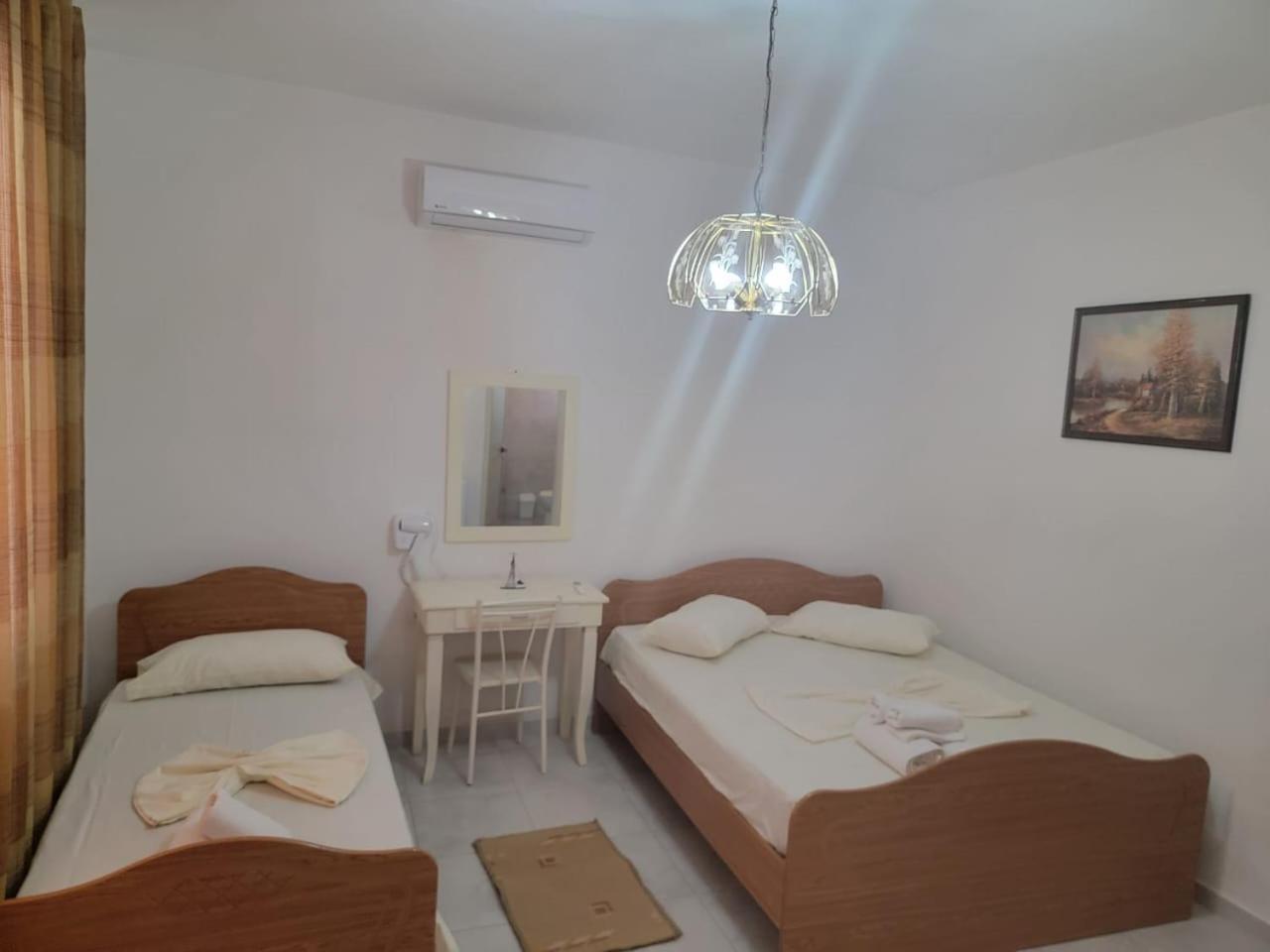 Vila Islami Durrës Exterior foto
