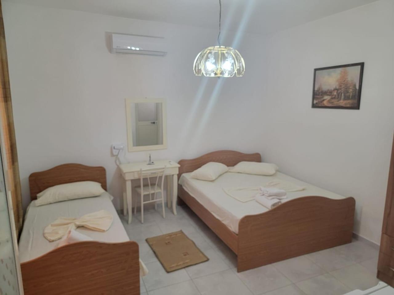 Vila Islami Durrës Exterior foto