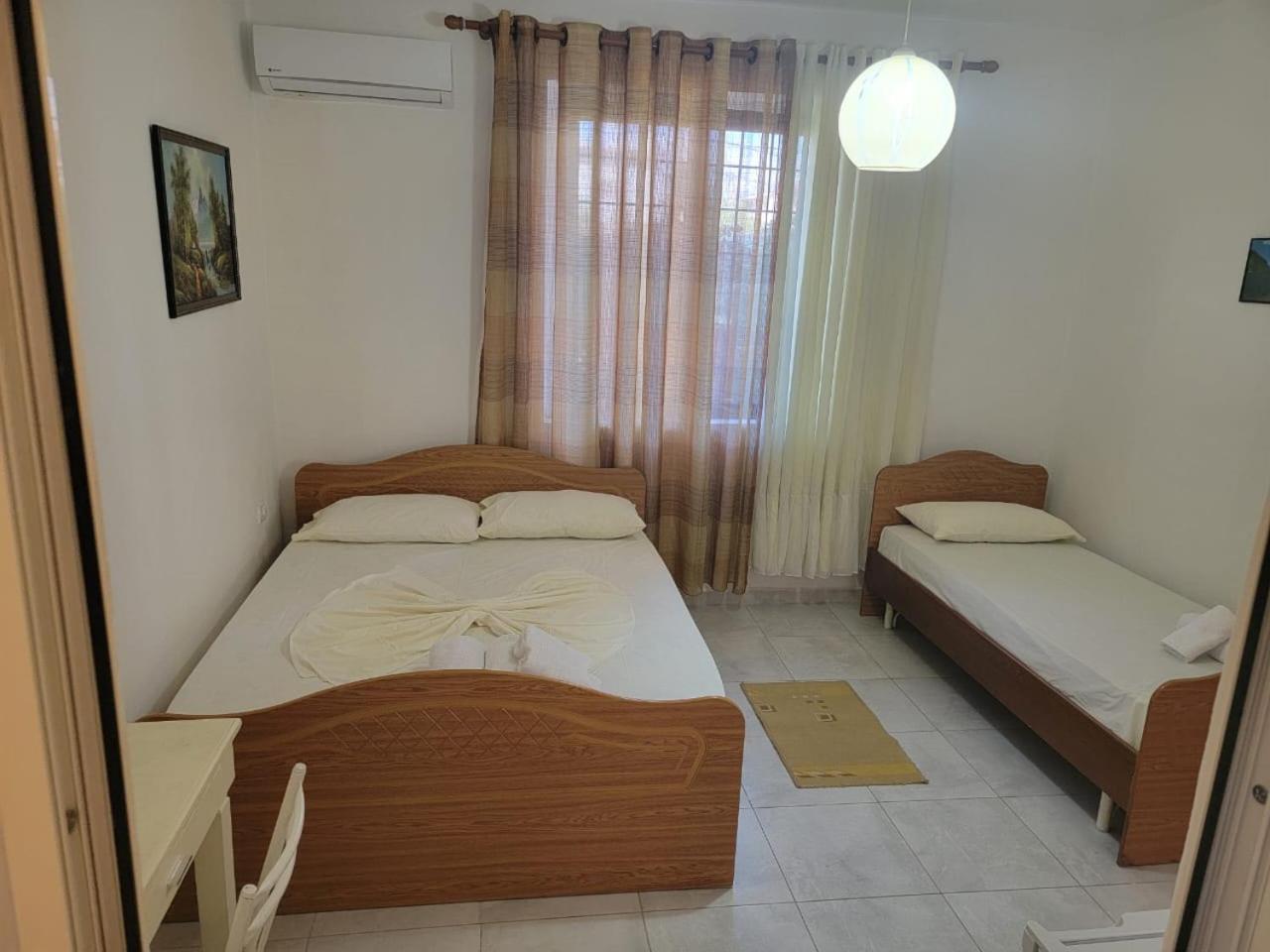 Vila Islami Durrës Exterior foto
