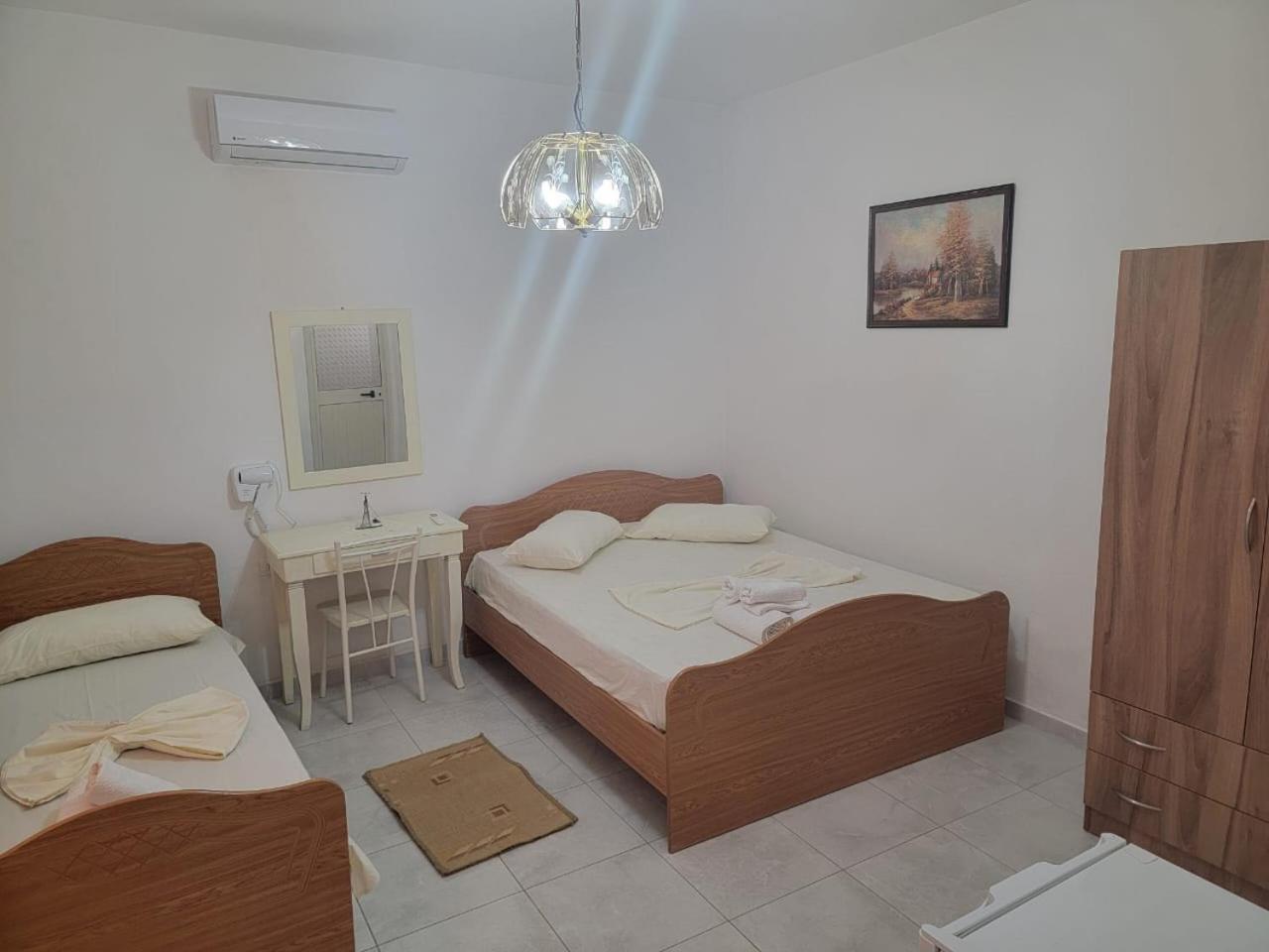 Vila Islami Durrës Exterior foto
