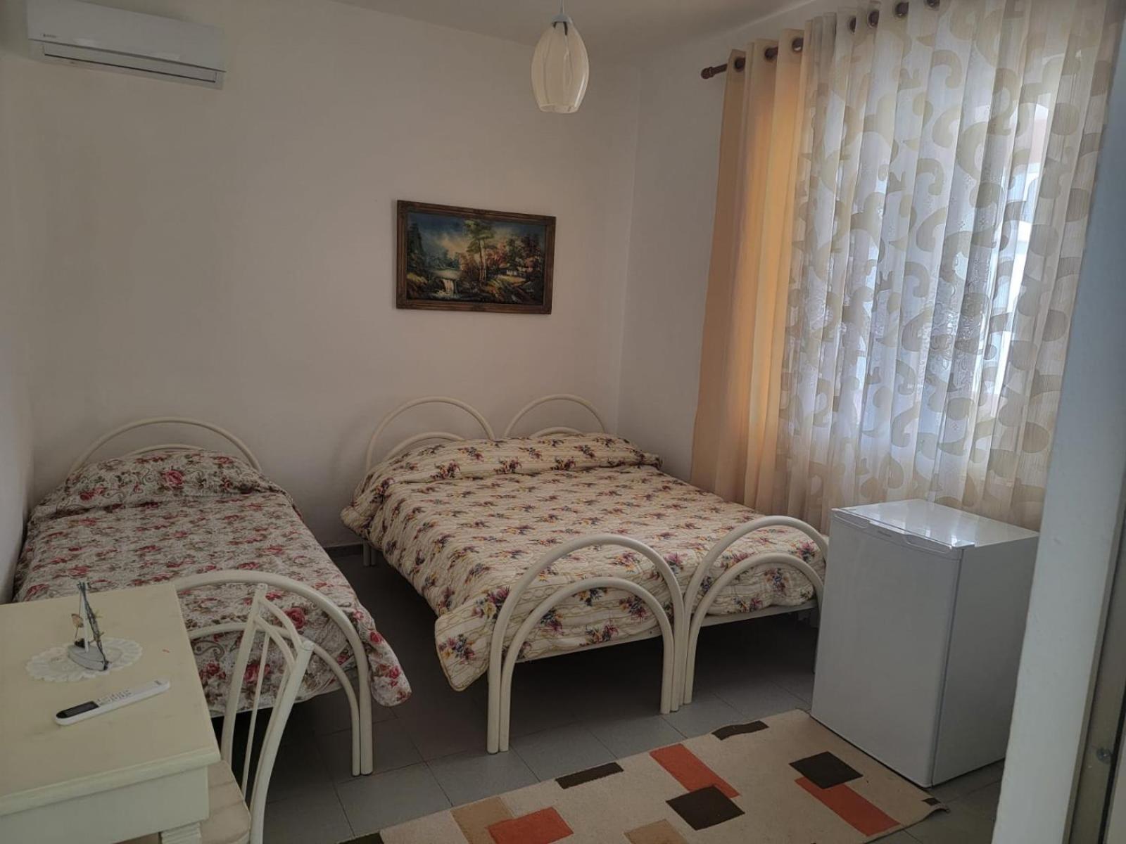 Vila Islami Durrës Exterior foto