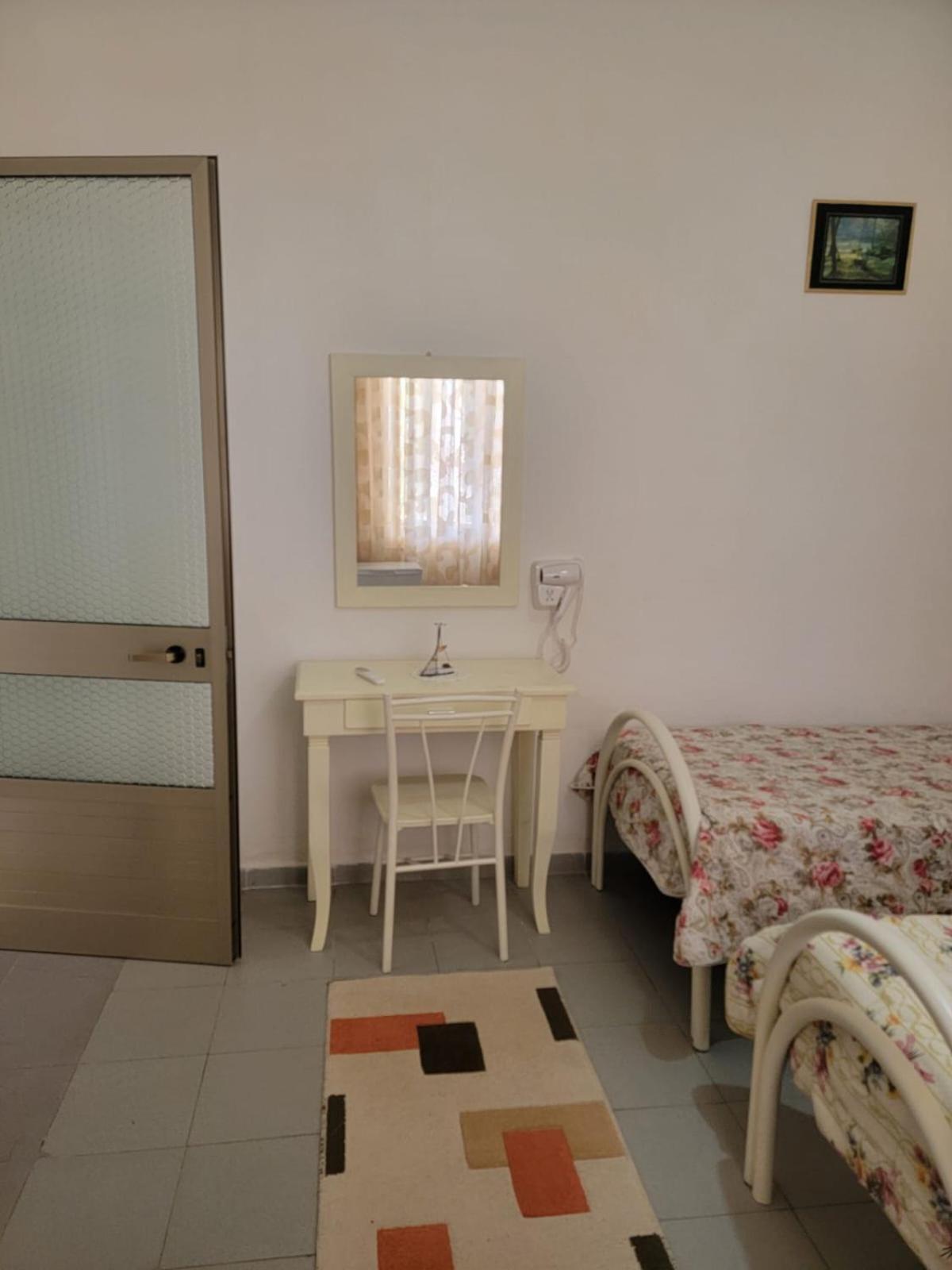 Vila Islami Durrës Exterior foto