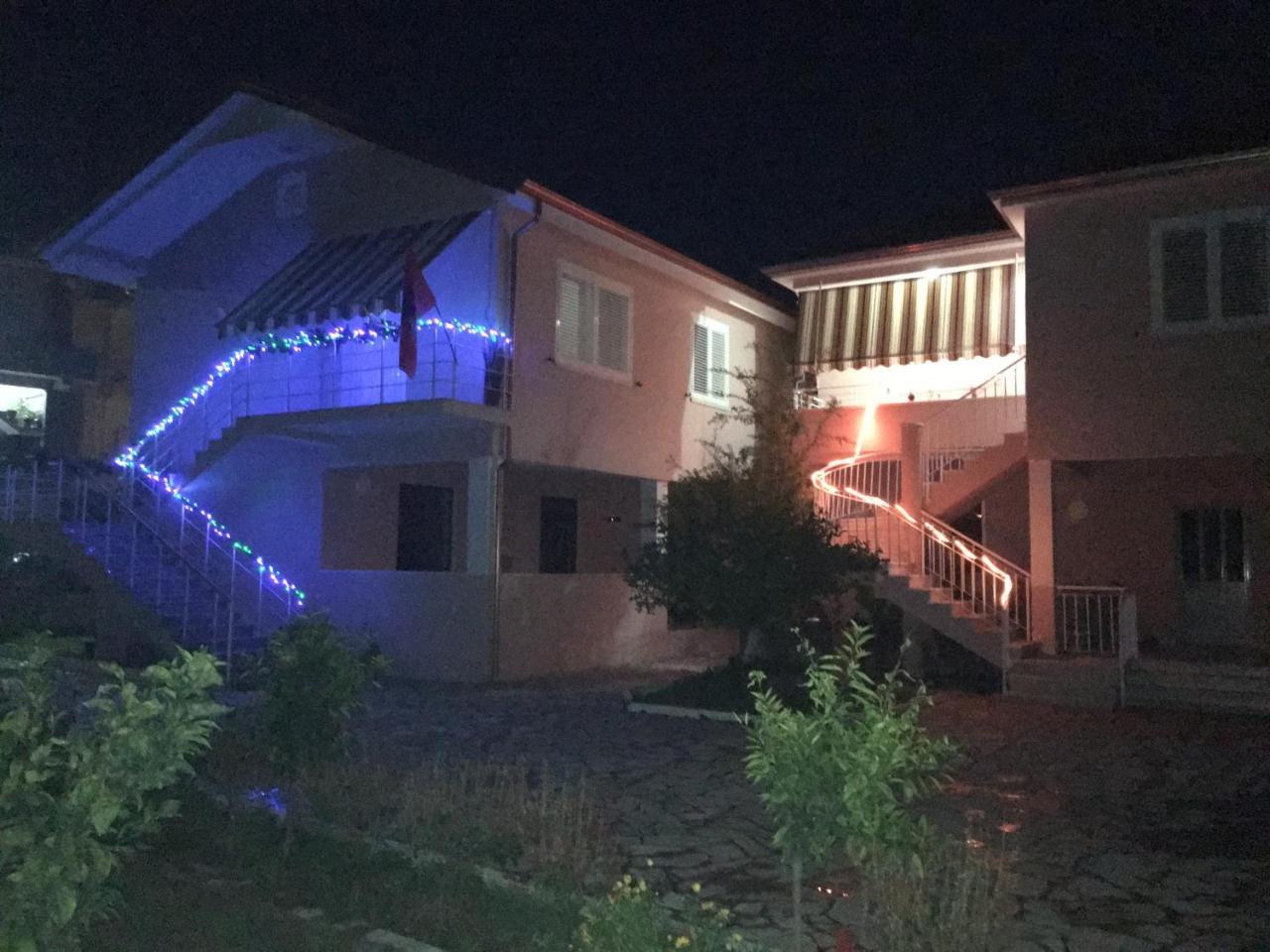 Vila Islami Durrës Exterior foto