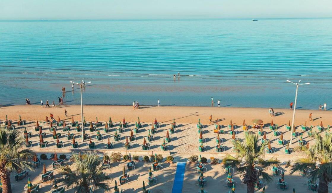 Vila Islami Durrës Exterior foto