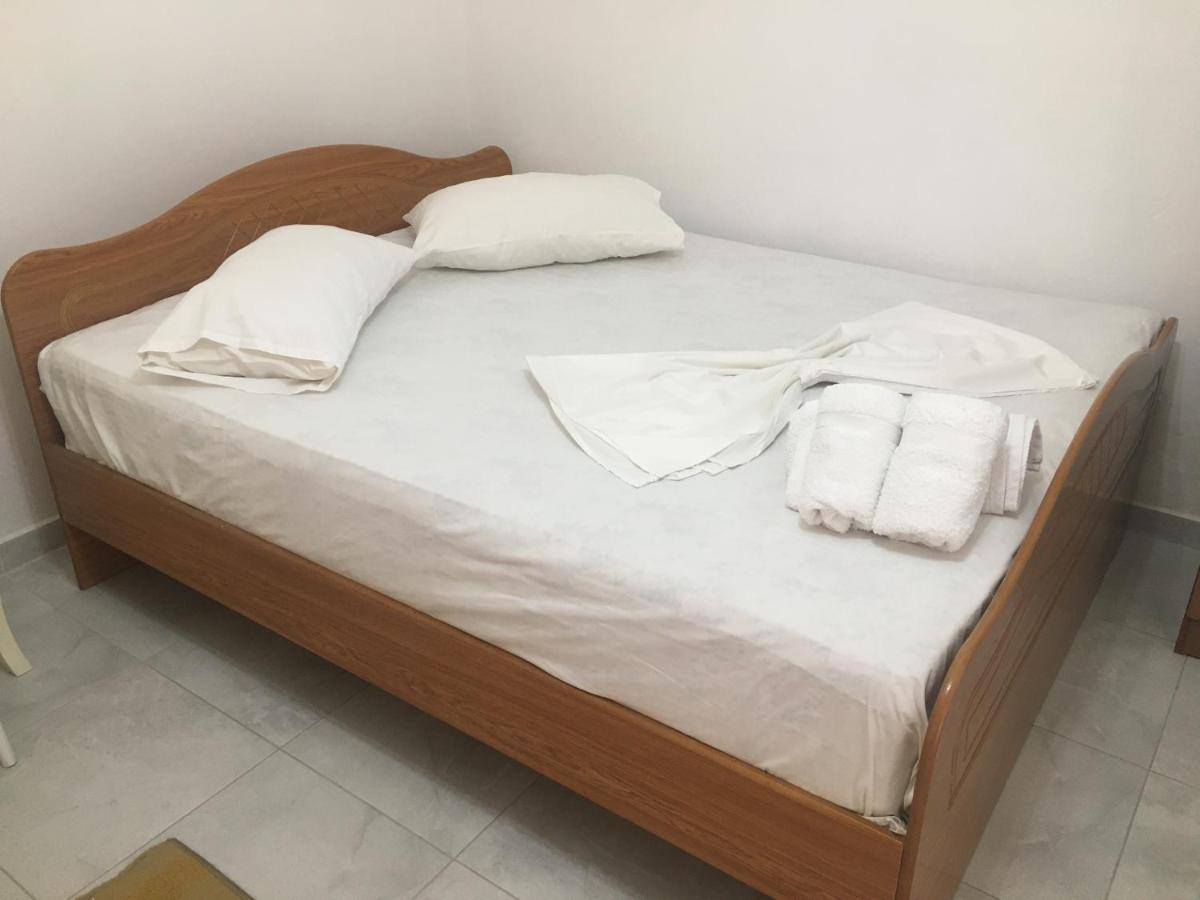 Vila Islami Durrës Exterior foto
